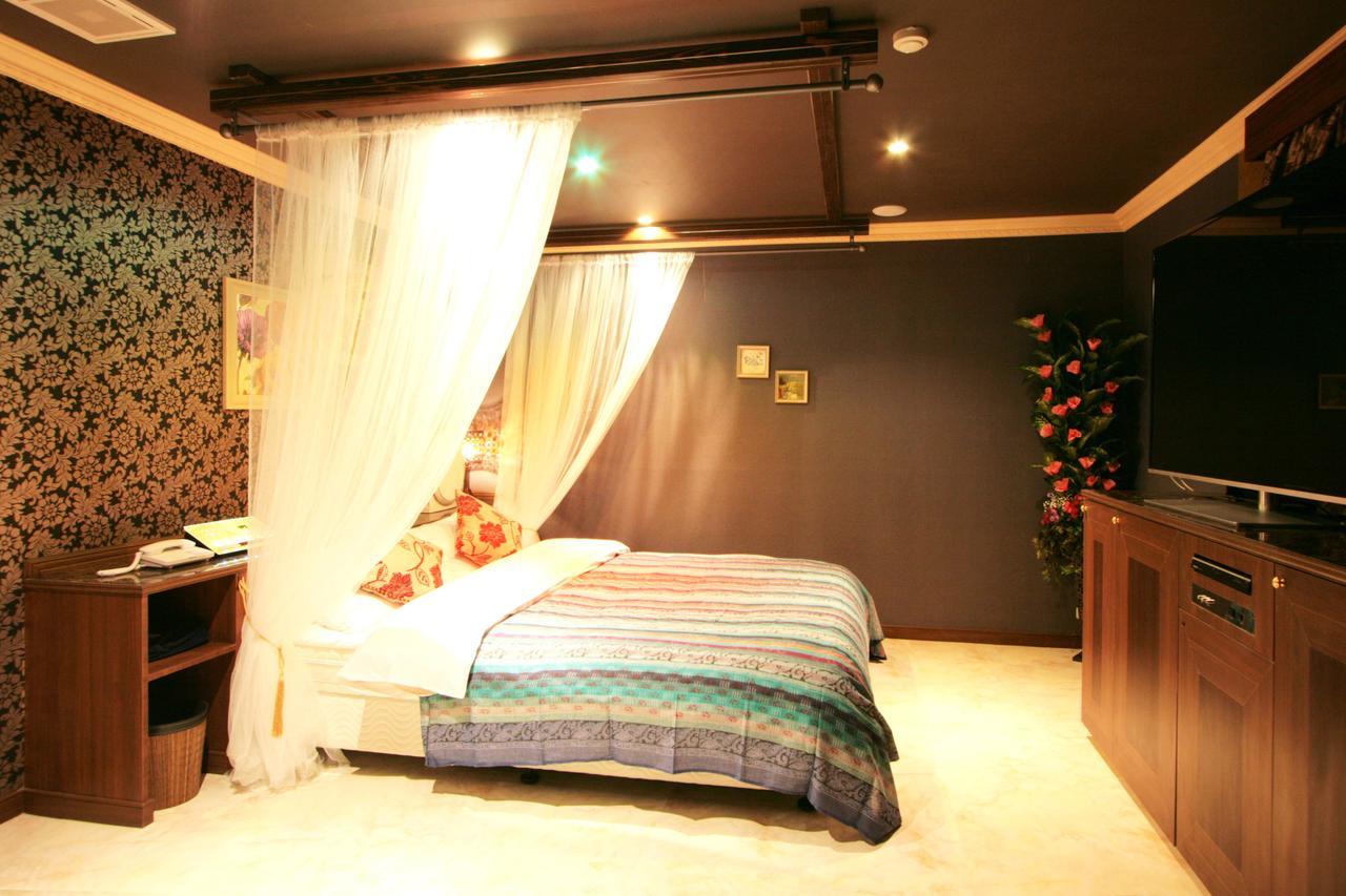 Sari Seki Inter (Adults Only) Hotel Kameyama Exterior photo